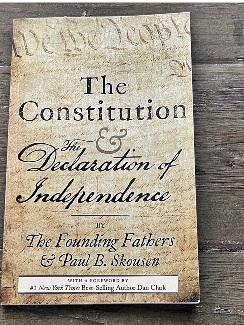 Izzard Ink Publishing The Constitution & The Declaration of Independence Tan